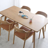 ダイニングテーブル 角丸デザインでお子様も安心 オーク材の温もりが家族を包む