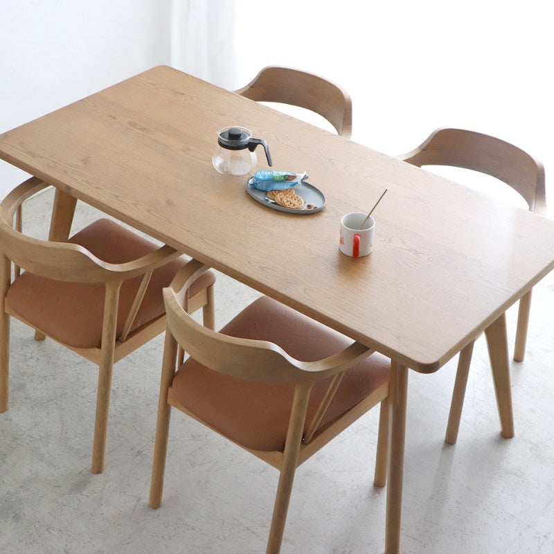 ダイニングテーブル 角丸デザインでお子様も安心 オーク材の温もりが家族を包む