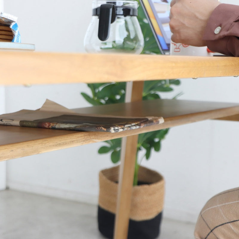 ダイニングテーブル 角丸デザインでお子様も安心 オーク材の温もりが家族を包む