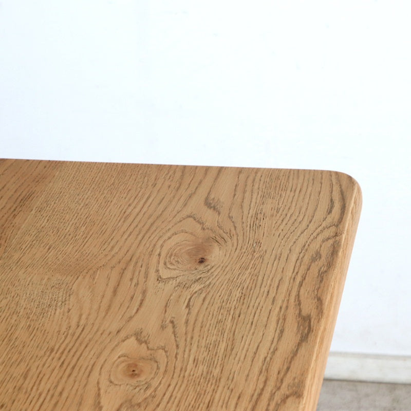 ダイニングテーブル 角丸デザインでお子様も安心 オーク材の温もりが家族を包む