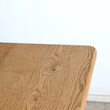 ダイニングテーブル 角丸デザインでお子様も安心 オーク材の温もりが家族を包む