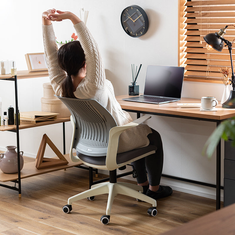 新品⭐️デスクチェア⭐️オフィスchair パソコンチェア 背もたれ ふかふか オフィスチェア 本革 エグゼクティブチェア フットレスト付き 肘