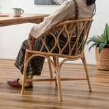 ラタンチェア 曲線が描く陰影の美しさで部屋が華やぐ 軽やかで身体にフィットする心地よい暮らし