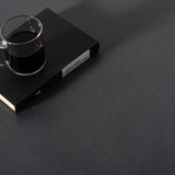 センターテーブル 幅70cm 無機質な質感が空間を格上げする円卓