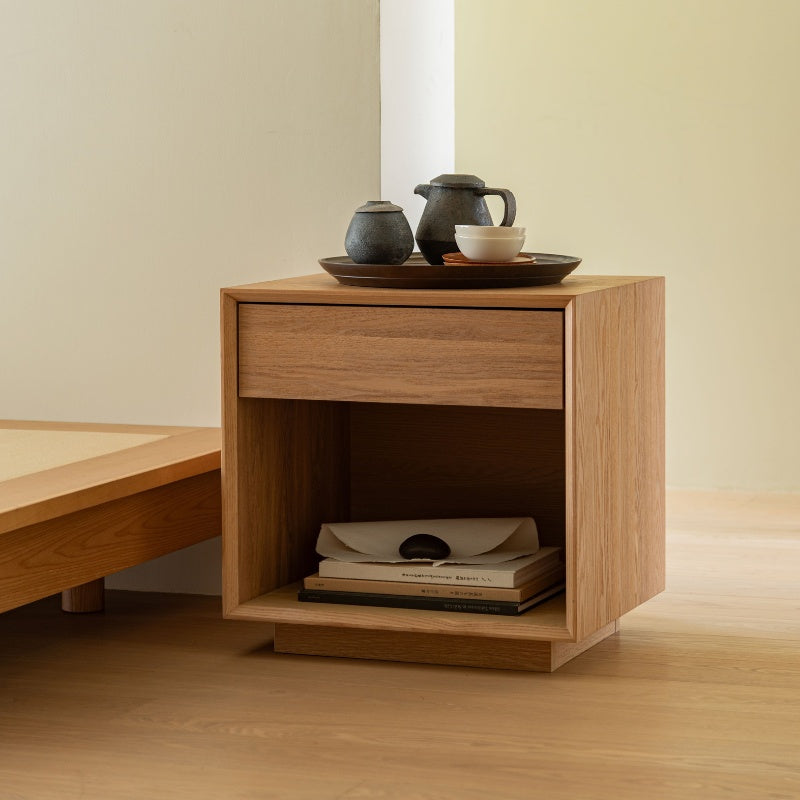 サイドチェスト 木目の表情を楽しめる完成品サイド収納