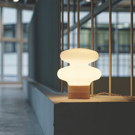 テーブルライト Monique モニーク