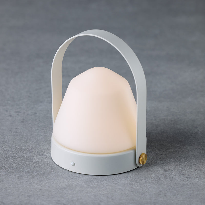 充電タイプのポータブルLED照明 Caravan-LED lantern