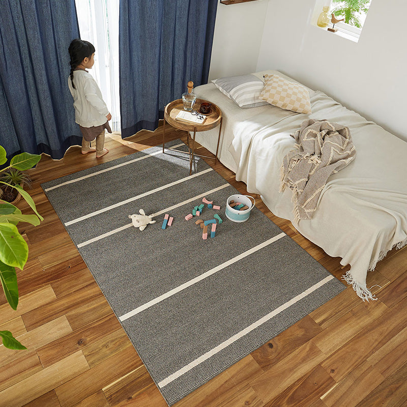 アシンメトリーなストライプが魅力的なモダンデザインラグ – Good Decors