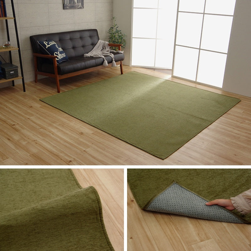 遊び毛が出にくいシェニール糸を使用した無地のラグ