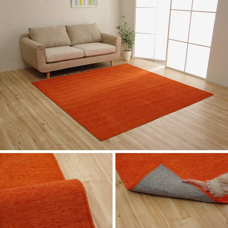 遊び毛が出にくいシェニール糸を使用した無地のラグ