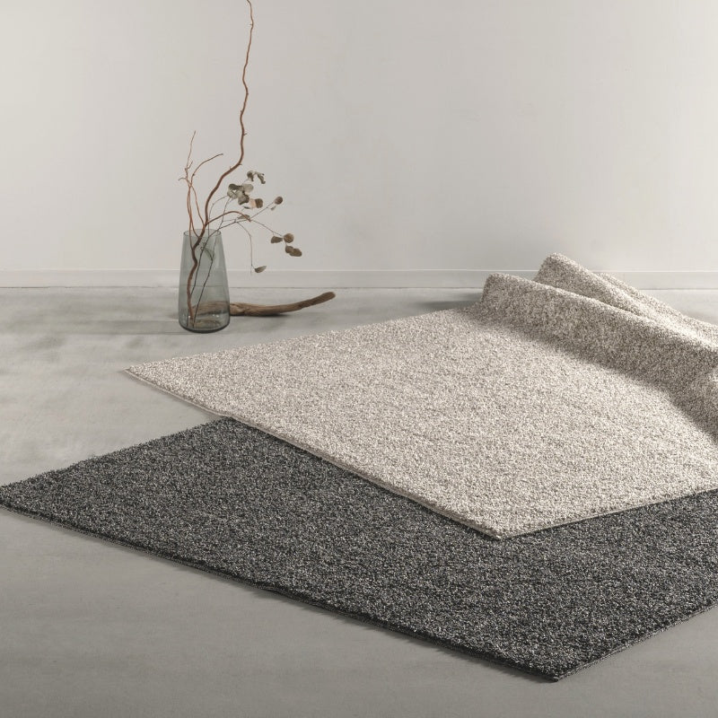 大人グレーのシャギーラグ 国産