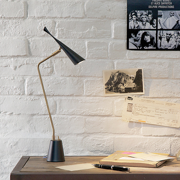 デスクライト Gossip-LED desk light - ゴシップデスクライト