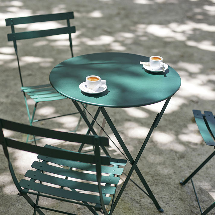 Fermob Bistro Round Table Small - フェルモブ ビストロ ラウンドテーブル 円形60cm ガーデンテーブル –  Good Decors