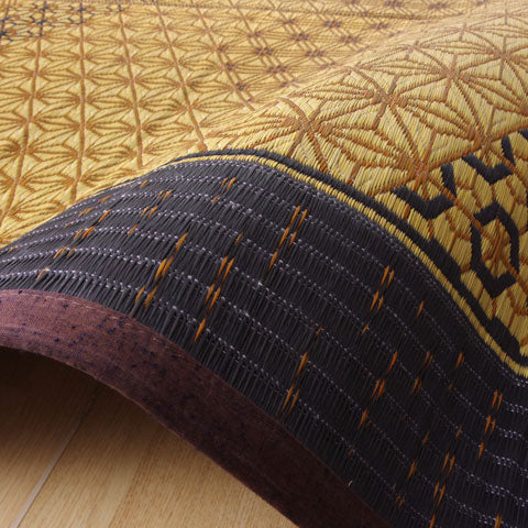 伝統工芸の組子デザインい草で表現したラグ